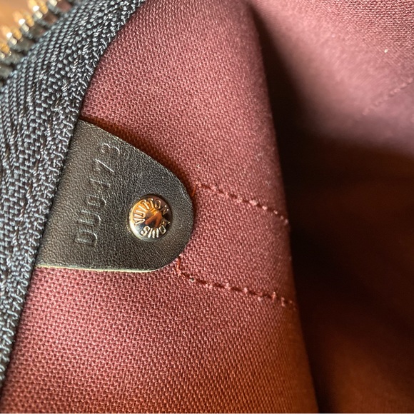 Louis Vuitton Keepall 45 - Picture 9 of 11